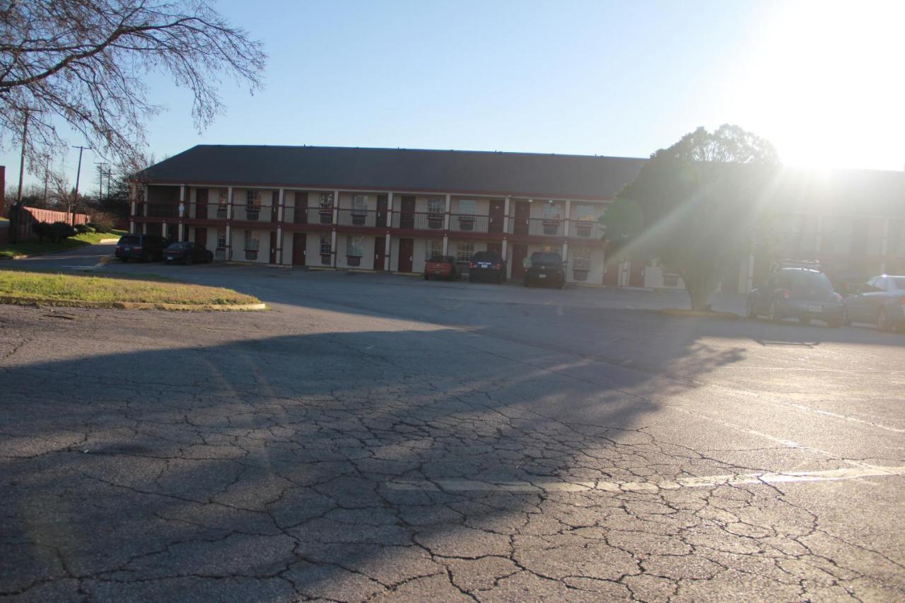 Sherman Inn Exterior foto